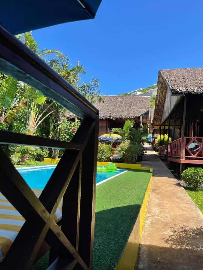 Bungalows Des Tropiques นูซีเบ ภายนอก รูปภาพ