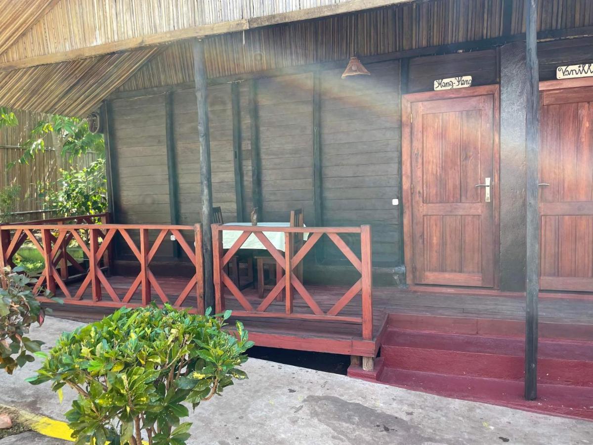 Bungalows Des Tropiques นูซีเบ ภายนอก รูปภาพ