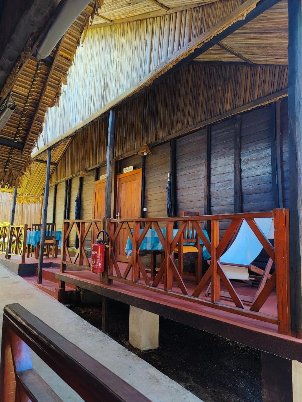 Bungalows Des Tropiques นูซีเบ ภายนอก รูปภาพ