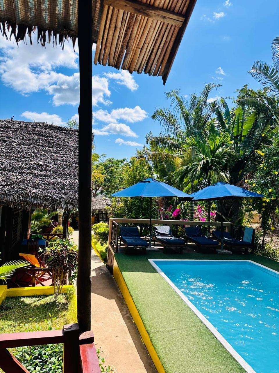 Bungalows Des Tropiques นูซีเบ ภายนอก รูปภาพ